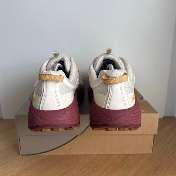 Hoka One One U Mafate Three2 Unisex Sneakers 1141572 WR- SZ M 13- W 14 main image 2